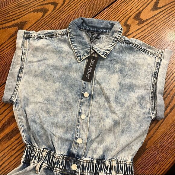 BLANK NYC Acid Washed Denim Romper in Big Shot Size XS Time Zone Revolve - Picture 7 of 13